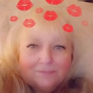 Meet your Posher, Carol